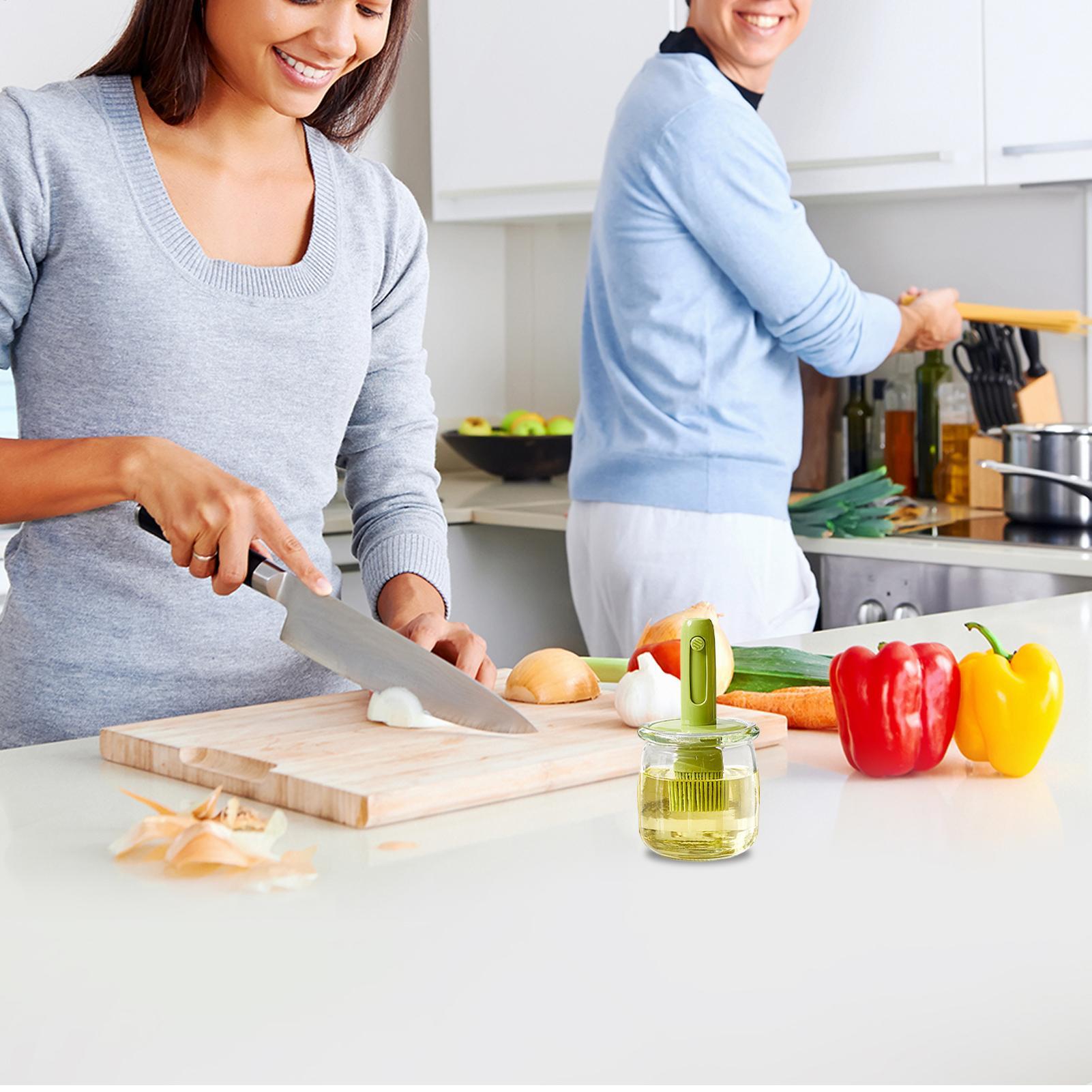 Kitchen Gadgets Dispenser Brush Holder - Dispenser di olio Bottiglia di salsa