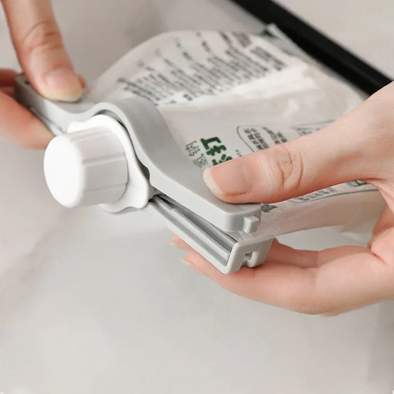 Clip per Sacchetti Alimentari  - Kitchen Gadgets Worth Buying recensione e prezzo