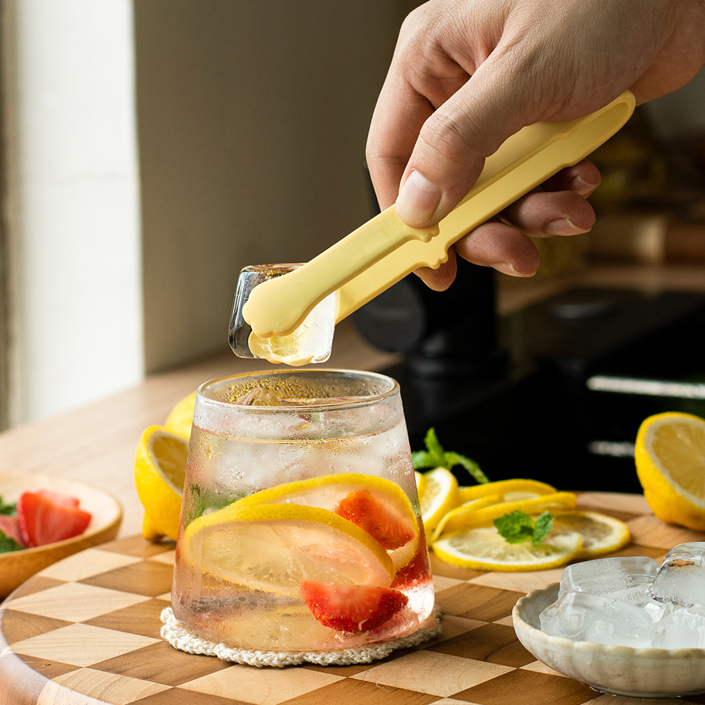 Pinze per alimenti in silicone - Kitchen Gadgets Worth Buying recensione e prezzo