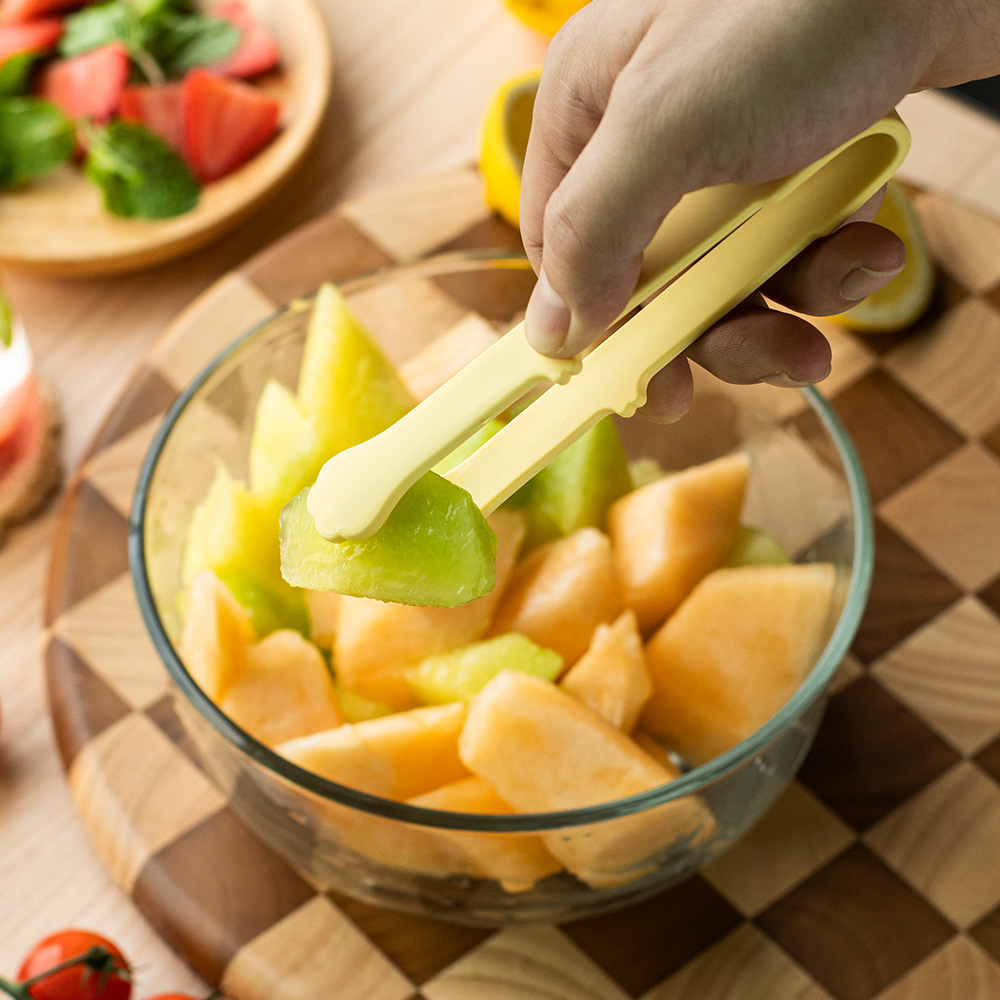 Pinze per alimenti in silicone - Kitchen Gadgets Worth Buying recensione e prezzo