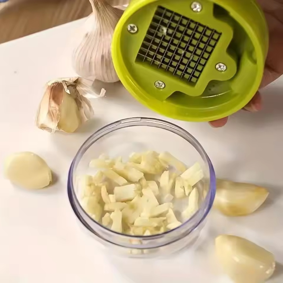 Tritatutto Manuale per Aglio c - Manual Garlic Press recensione e prezzo
