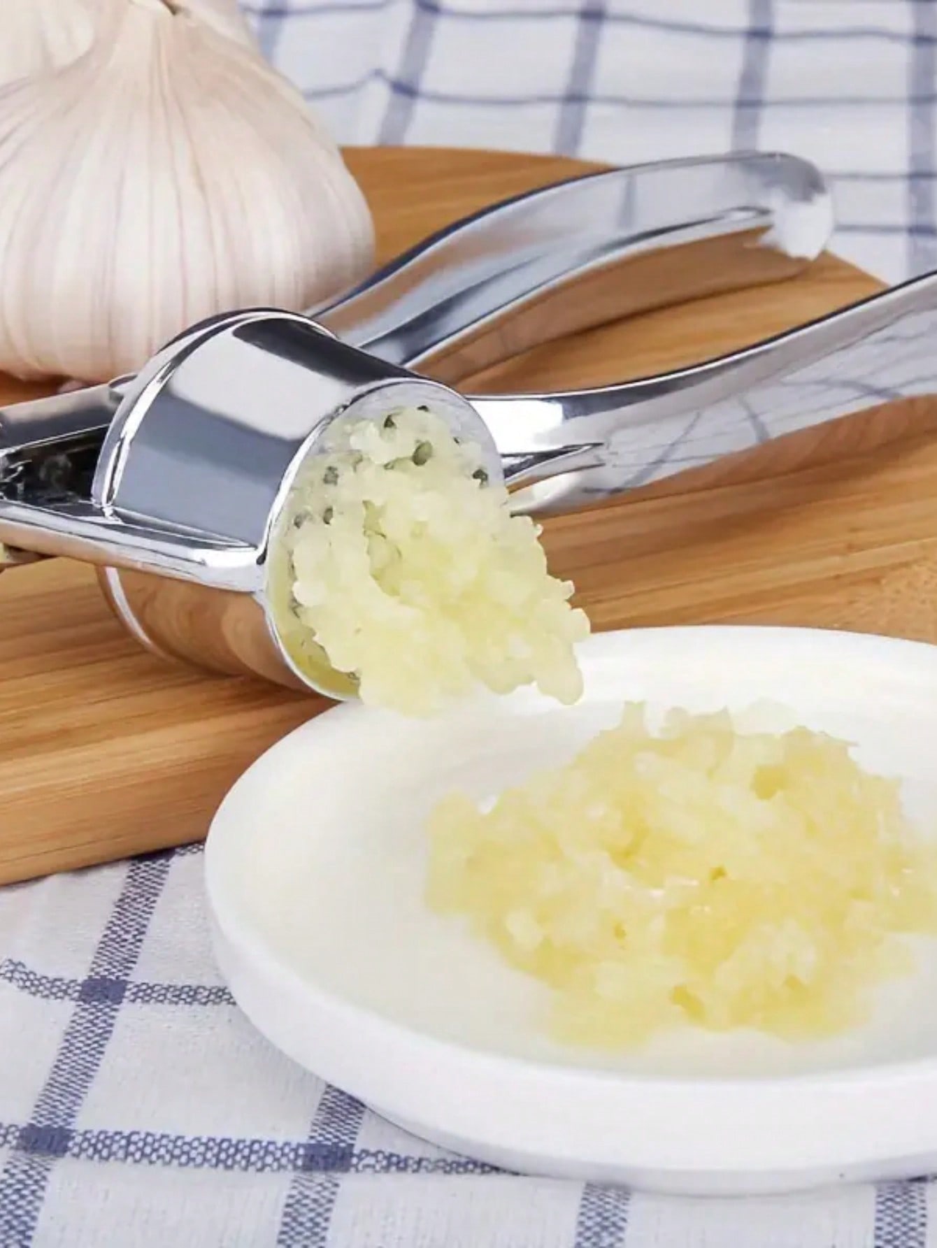 Spremiaglio da Cucina in Accia - Manual Garlic Press recensione e prezzo